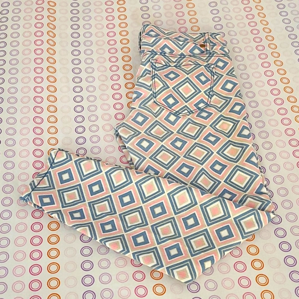 Almost Famous Colorful Diamond Pattern Jeans